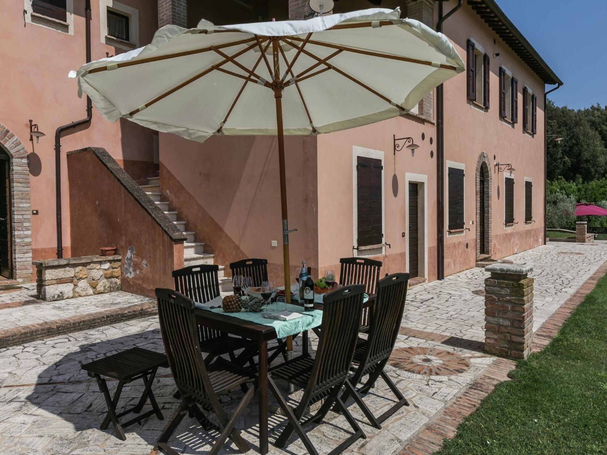 Elegant Apartment Only 1 Hour From Rome Narni Ngoại thất bức ảnh