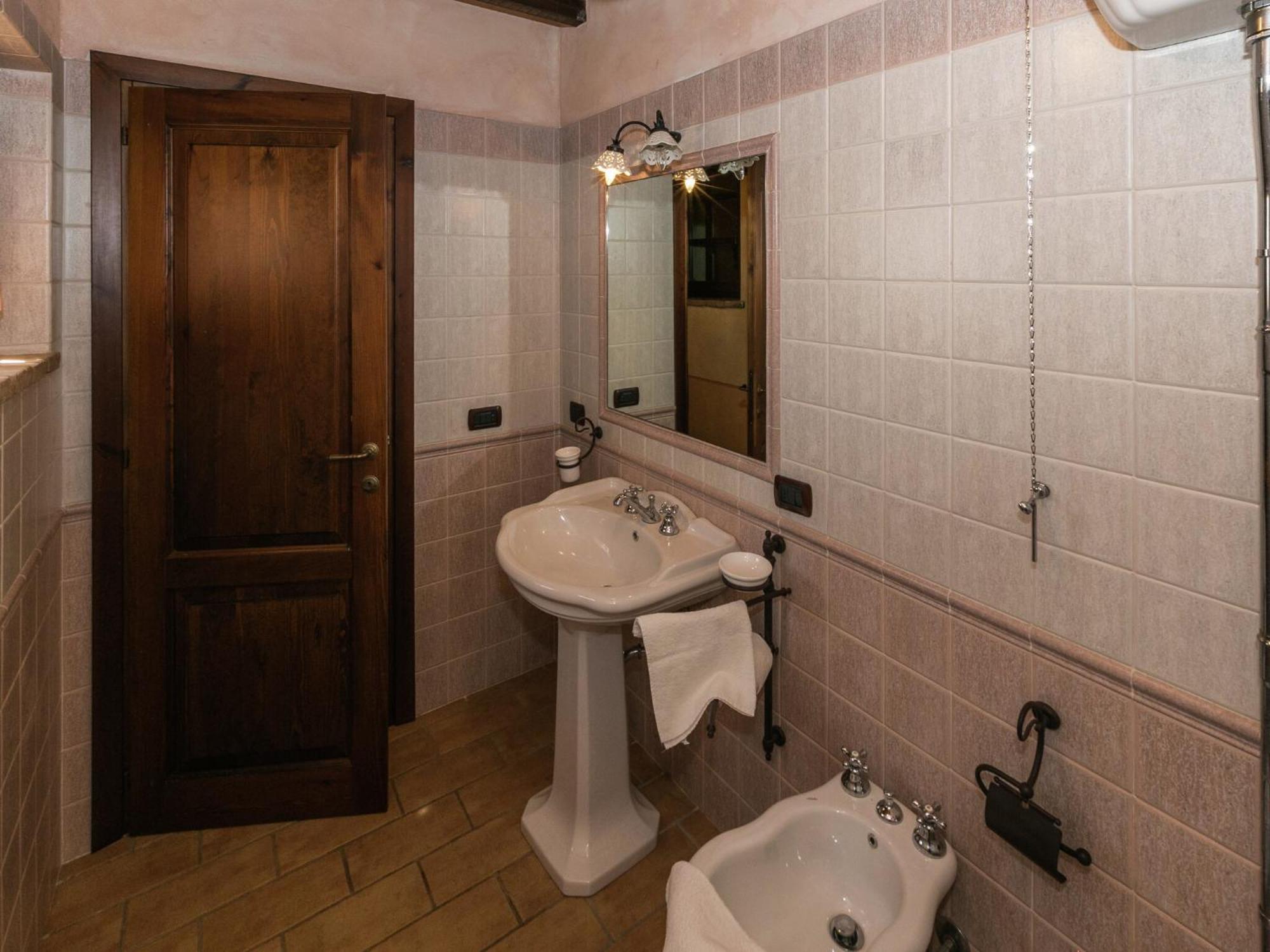 Elegant Apartment Only 1 Hour From Rome Narni Ngoại thất bức ảnh
